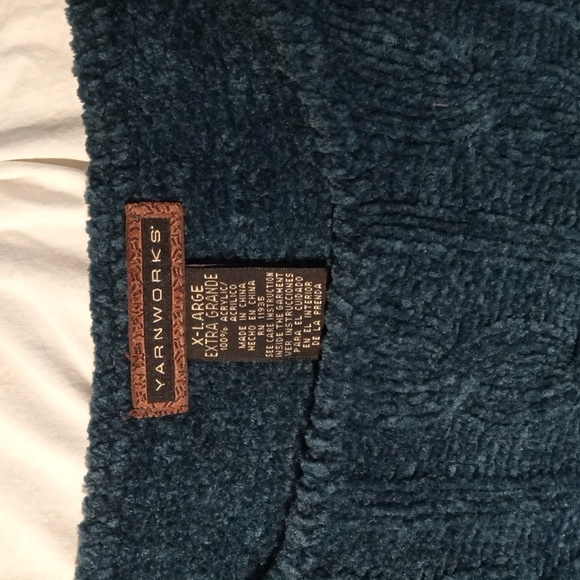 Blue Sweater X-Large - Picture 3 of 6